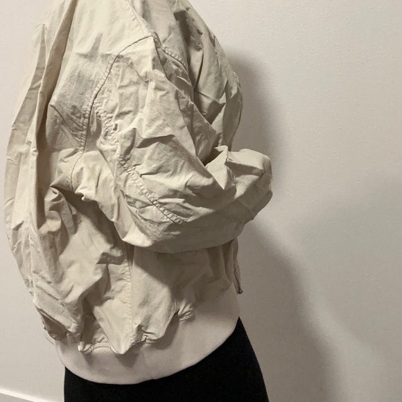 Jacket - Picture 2 of 4